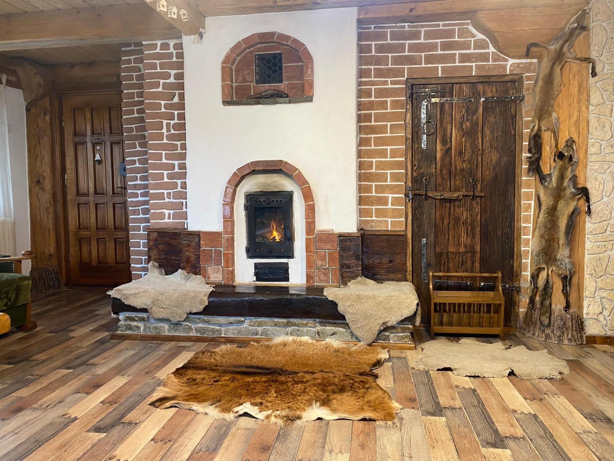 Casa Cu Sindrila Villa Vălenii de Munte Dış mekan fotoğraf