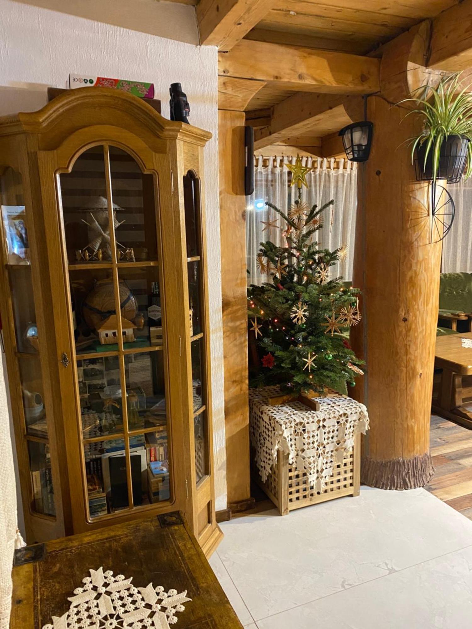 Casa Cu Sindrila Villa Vălenii de Munte Dış mekan fotoğraf