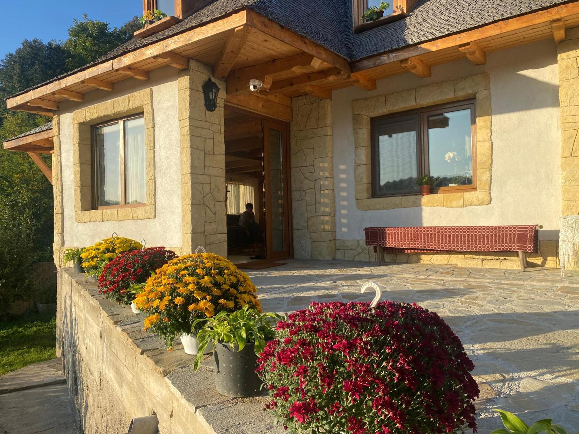 Casa Cu Sindrila Villa Vălenii de Munte Dış mekan fotoğraf