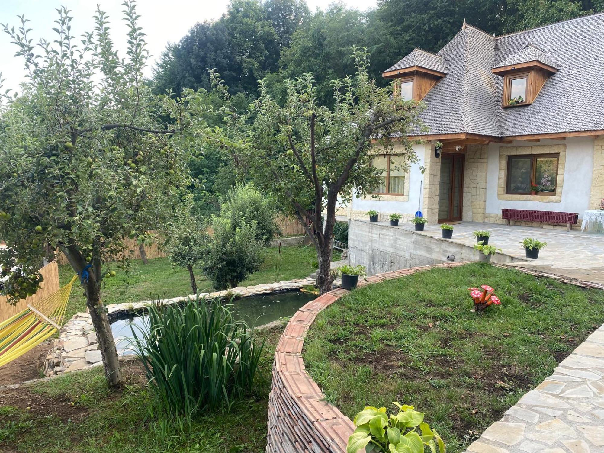 Casa Cu Sindrila Villa Vălenii de Munte Dış mekan fotoğraf