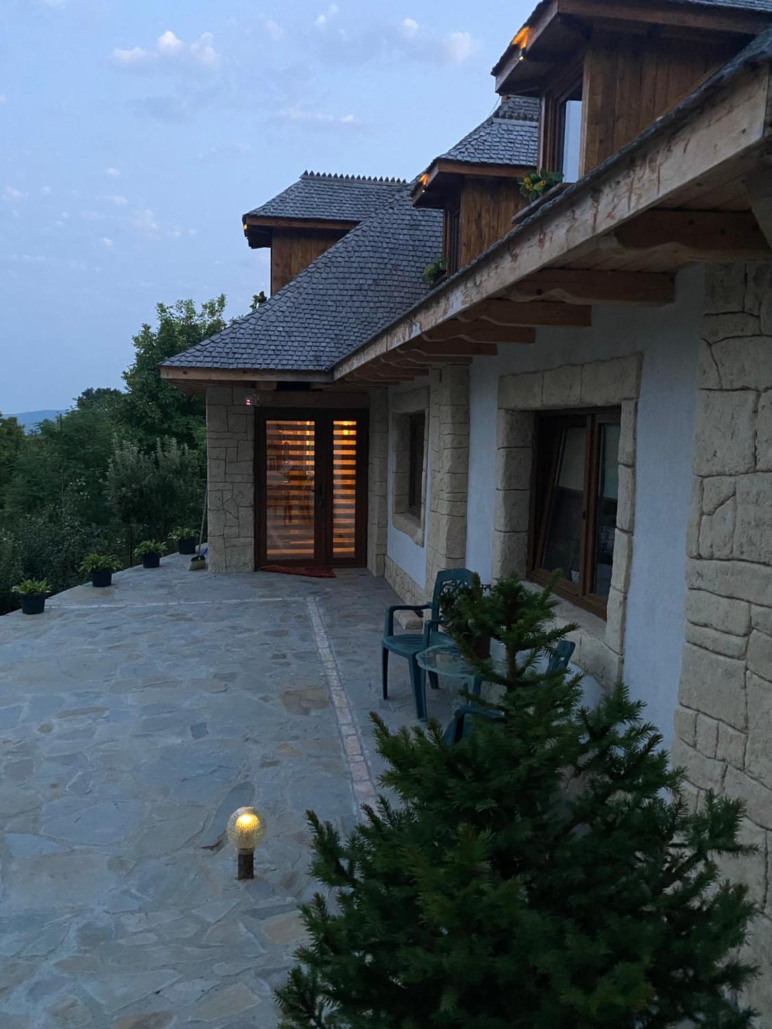 Casa Cu Sindrila Villa Vălenii de Munte Dış mekan fotoğraf